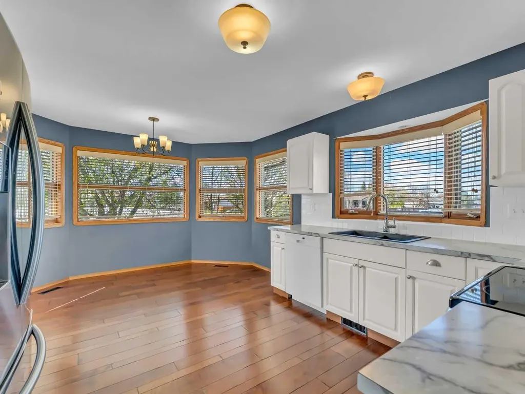 4 Turner Boulevard SE Medicine Hat AB T1B 3W8
