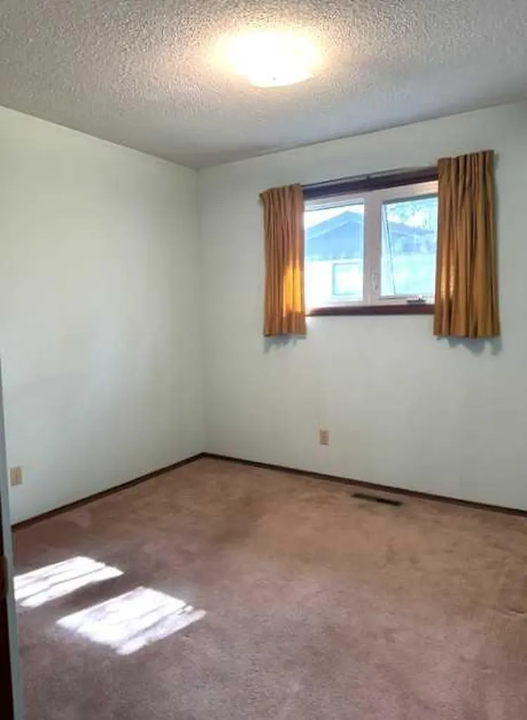 1628 Rouleau Crescent SE Calgary AB T2A1Y9