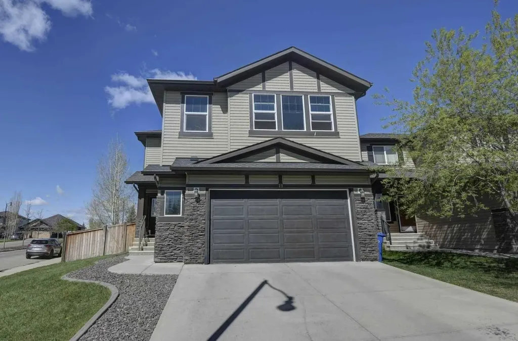 29 Drake Landing Loop Okotoks AB T1S 1H0