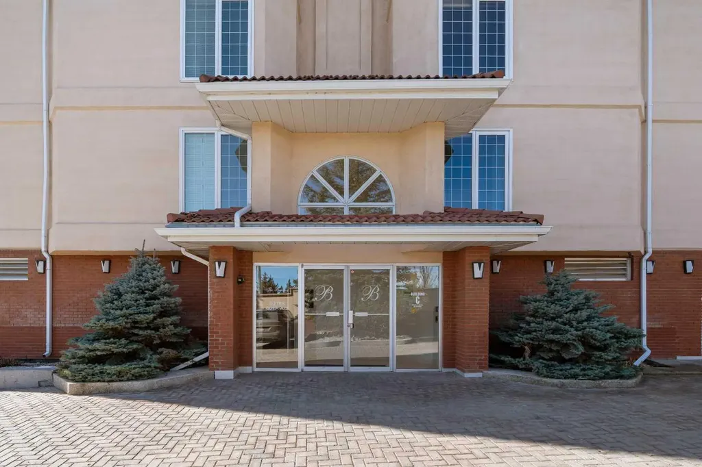 505 Canyon Meadows Drive SW Calgary AB T2W 5V9