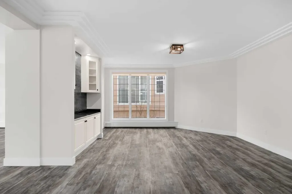 505 Canyon Meadows Drive SW Calgary AB T2W 5V9