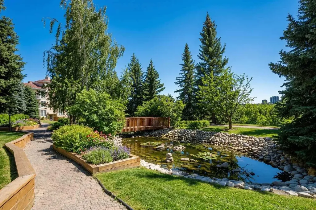 505 Canyon Meadows Drive SW Calgary AB T2W 5V9