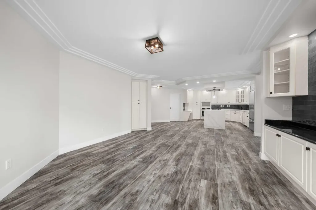 505 Canyon Meadows Drive SW Calgary AB T2W 5V9