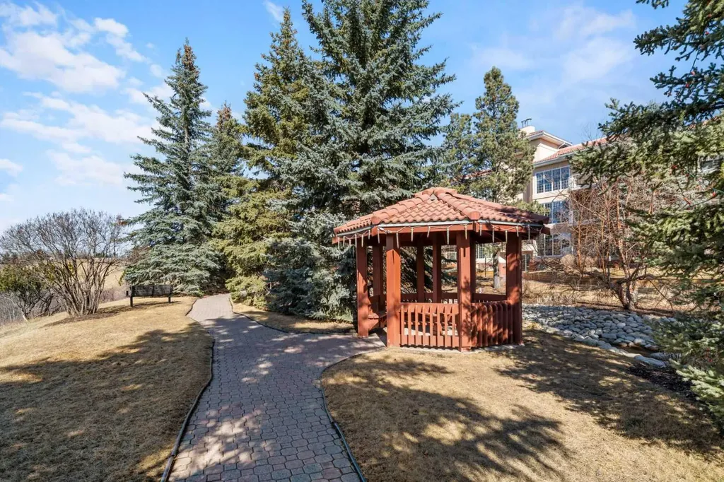 505 Canyon Meadows Drive SW Calgary AB T2W 5V9