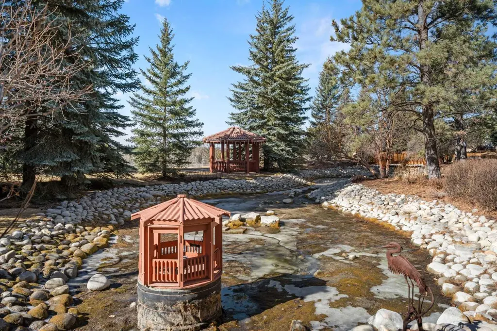 505 Canyon Meadows Drive SW Calgary AB T2W 5V9