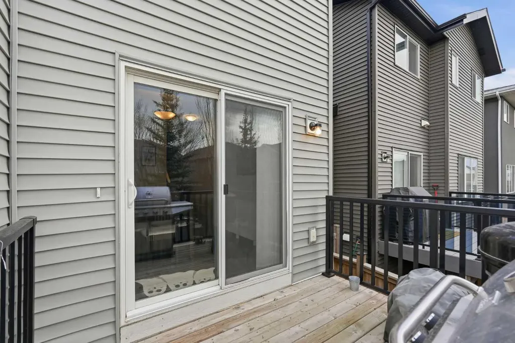 31 Evansridge Crescent NW Calgary AB T3P 0J2