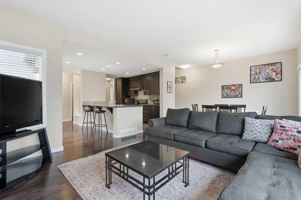 31 Evansridge Crescent NW Calgary AB T3P 0J2