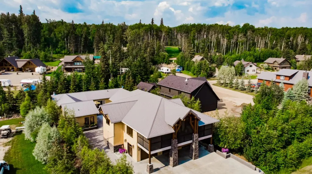 13414 Township Road 752a Rural Big Lakes County AB T0G 1C0