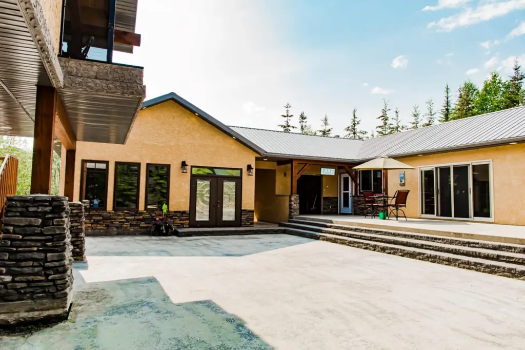 13414 Township Road 752a Rural Big Lakes County AB T0G 1C0