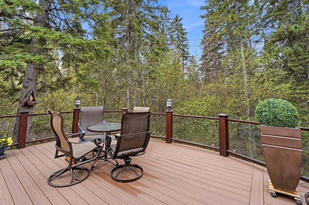 3520 Spruce Drive Red Deer AB T4N 3N9