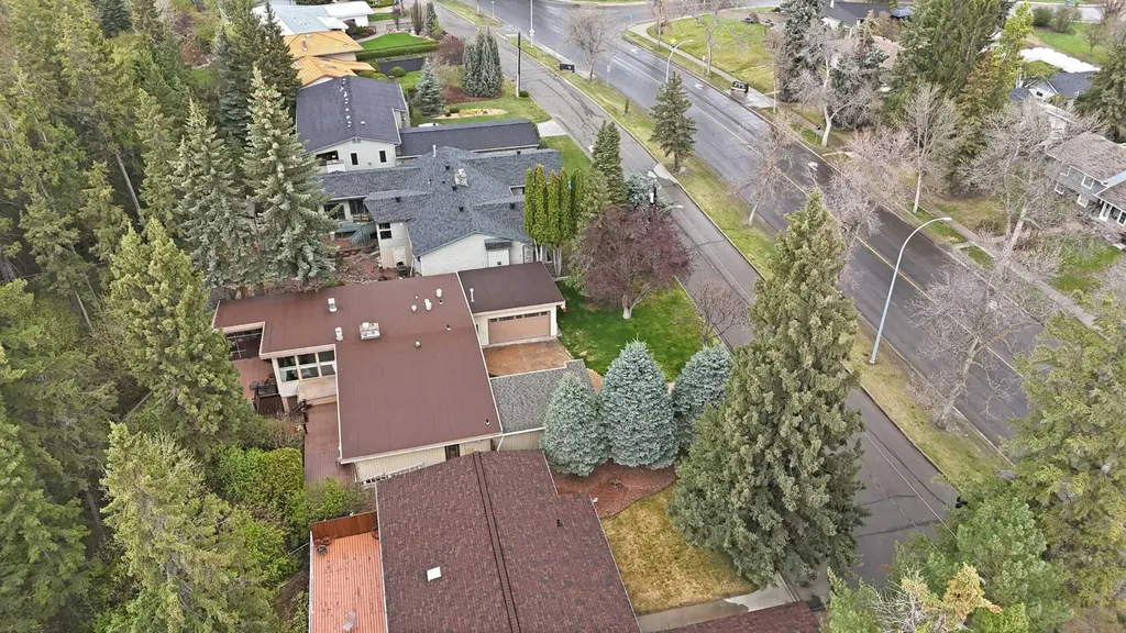 3520 Spruce Drive Red Deer AB T4N 3N9