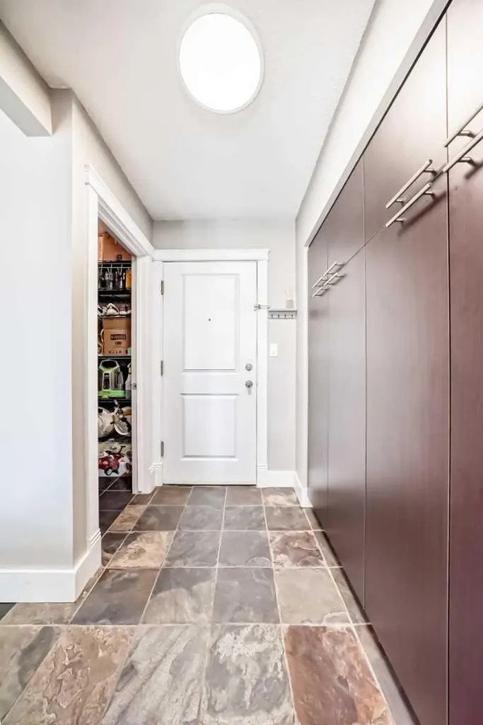 501 57 Avenue SW Calgary AB T2V0H3