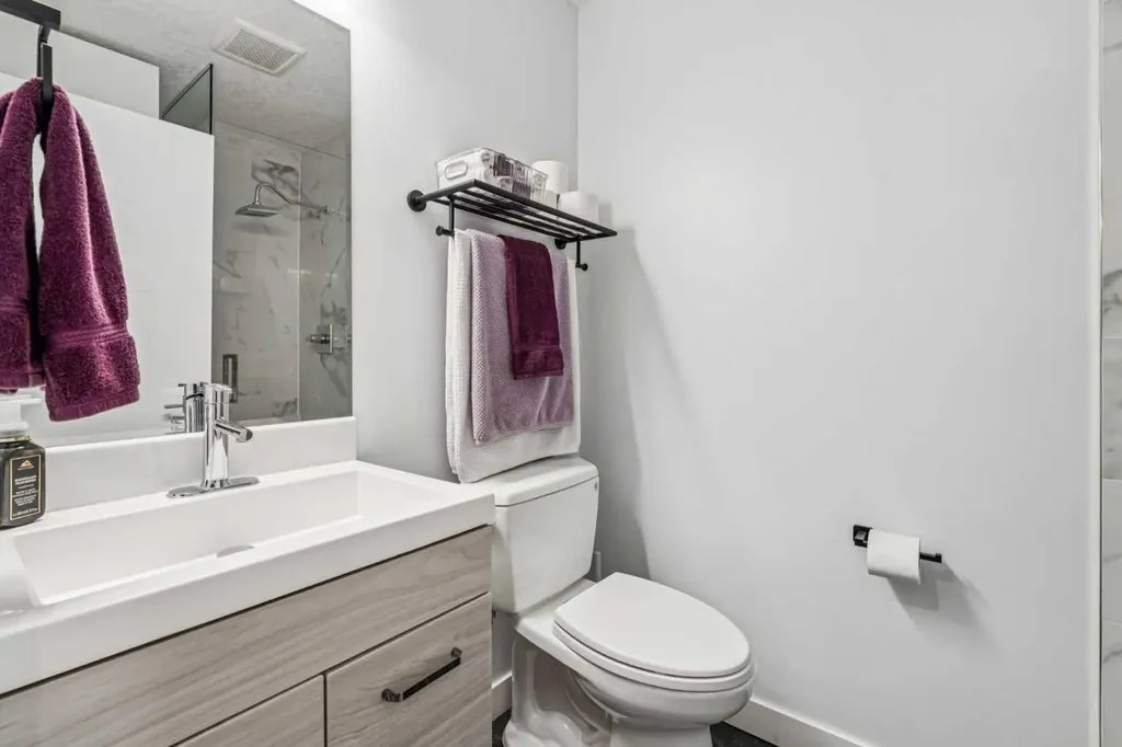 2219 Munro Drive NE Calgary AB T2E 5Y7