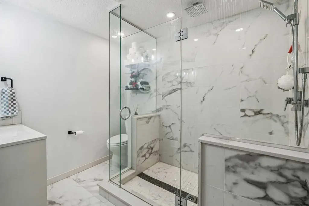 2219 Munro Drive NE Calgary AB T2E 5Y7