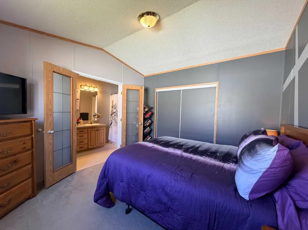 4432 59 Street Rocky Mountain House AB T4T 2A2