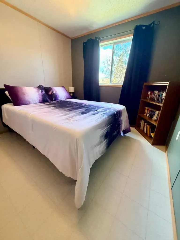4432 59 Street Rocky Mountain House AB T4T 2A2