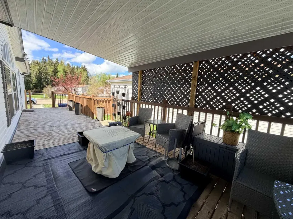4432 59 Street Rocky Mountain House AB T4T 2A2