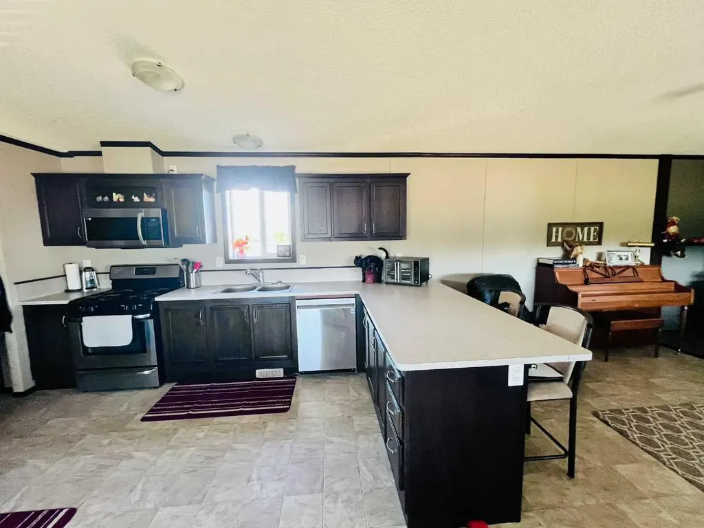 13306 Township Road 330 Rural Special Areas No. 2 AB T0J 1P0