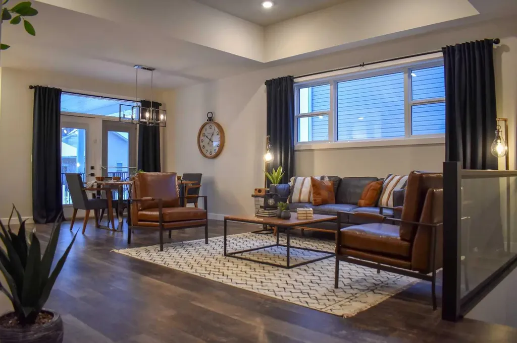 15 Vanson Close Sylvan Lake AB T4S0M3