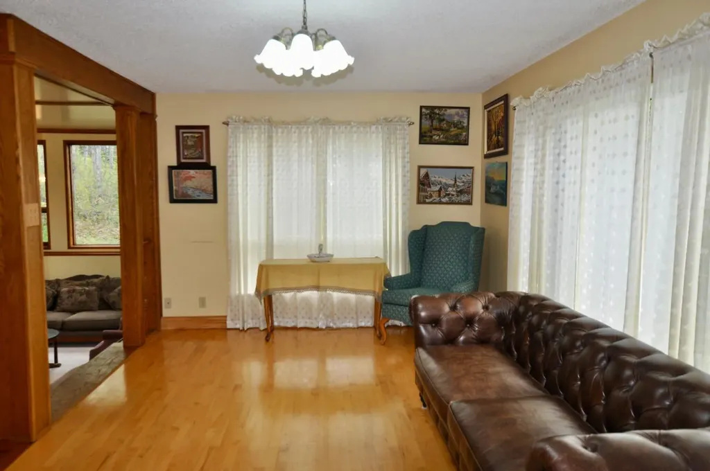 242016 White Post Lane W Rural Foothills County AB T1S 3K3