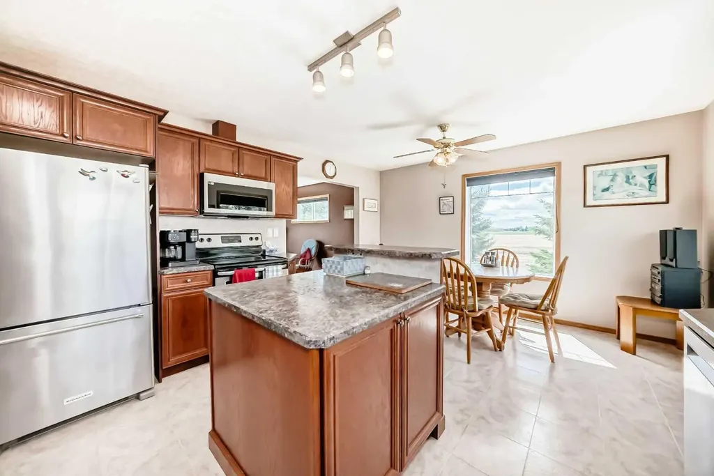 34054 Range Road 15 Rural Red Deer County AB T0M 0K0