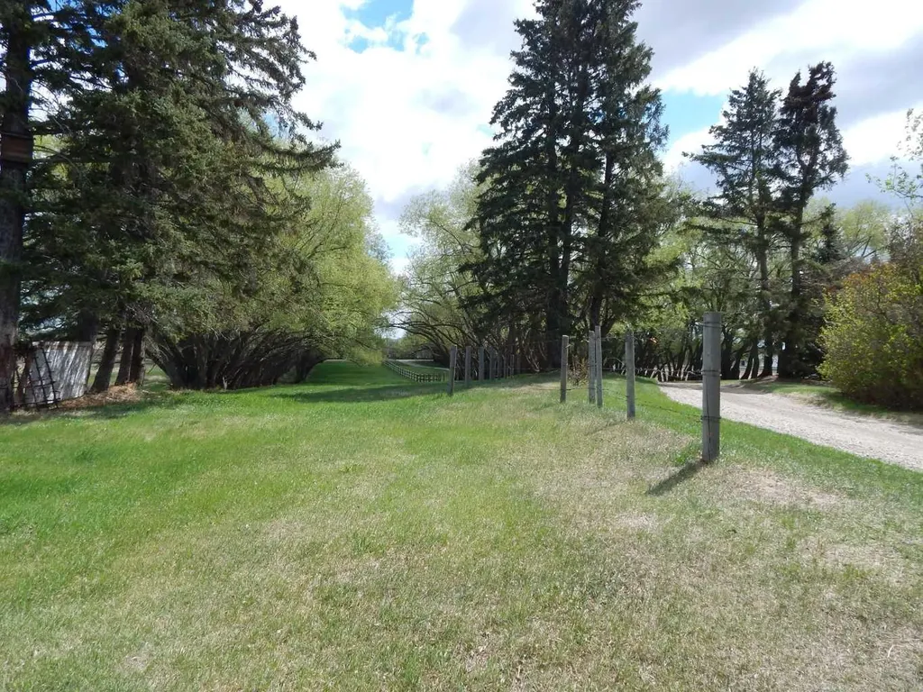 34054 Range Road 15 Rural Red Deer County AB T0M 0K0