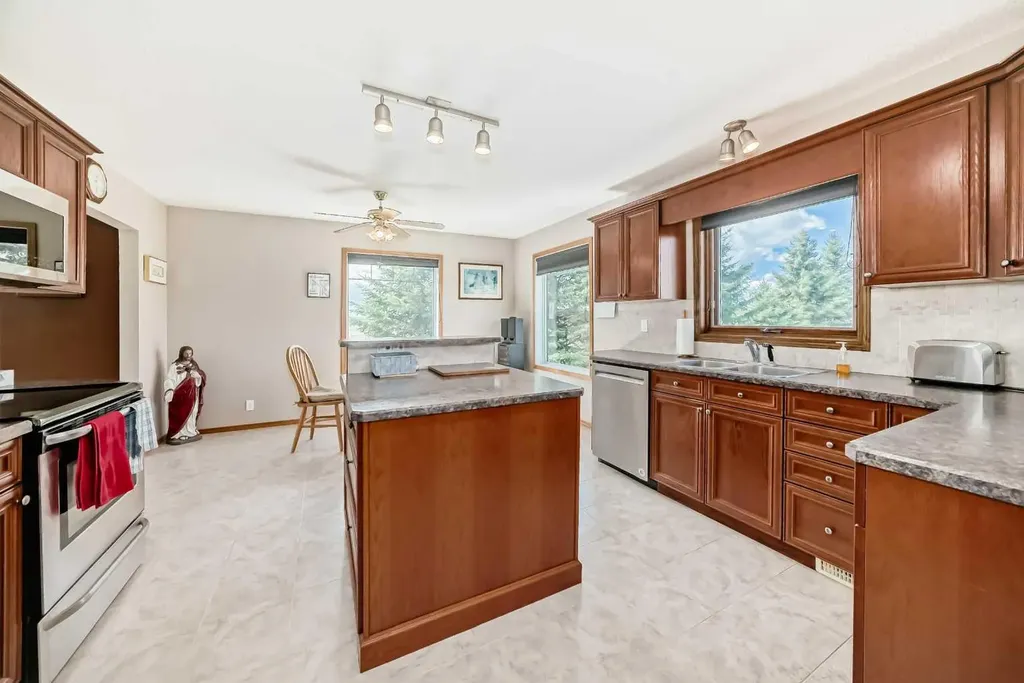 34054 Range Road 15 Rural Red Deer County AB T0M 0K0