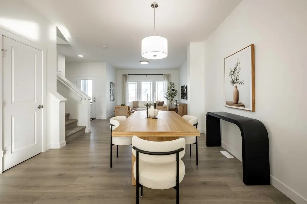71 Appaloosa Way Cochrane AB T4C 3L9