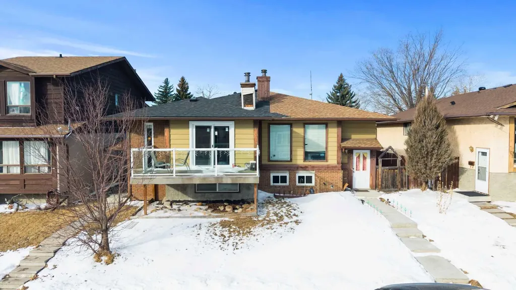 58 Templeson Crescent NE Calgary AB T1Y5L8