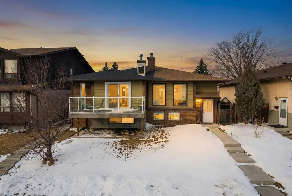 58 Templeson Crescent NE Calgary AB T1Y5L8