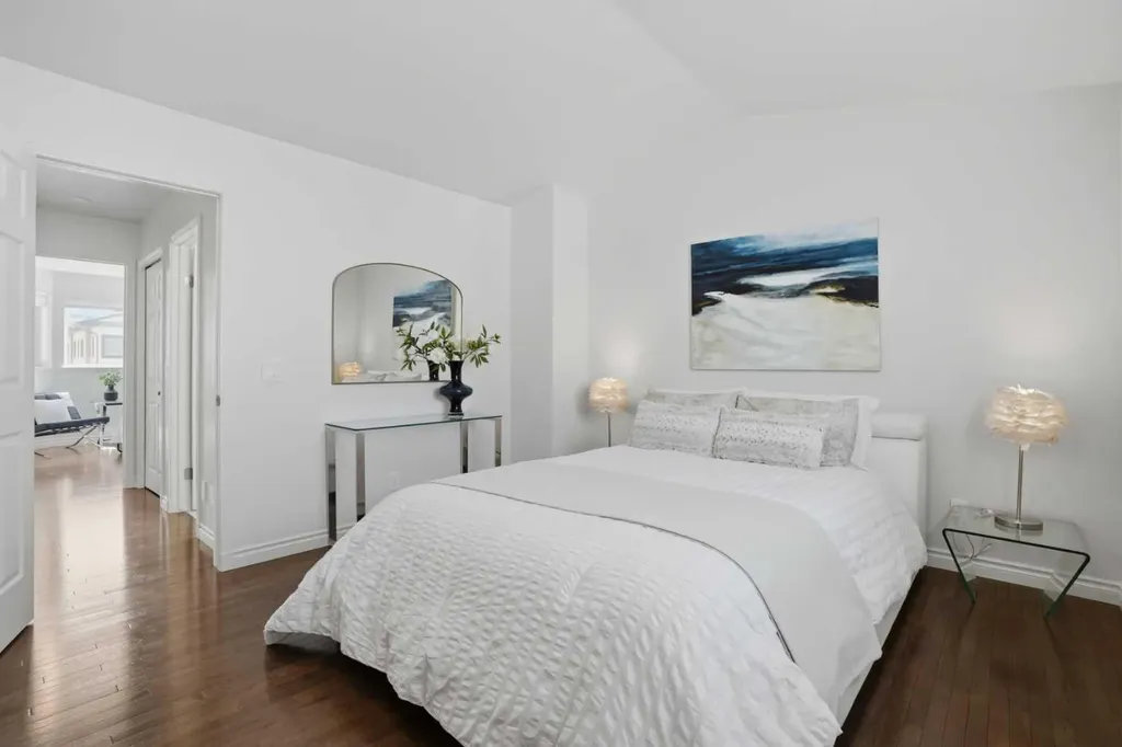 31 Mcdougall Court NE Calgary AB T2E 8R3