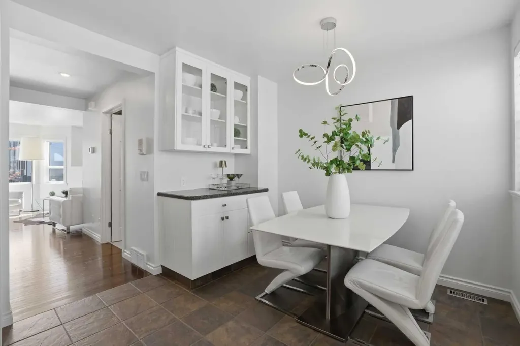 31 Mcdougall Court NE Calgary AB T2E 8R3