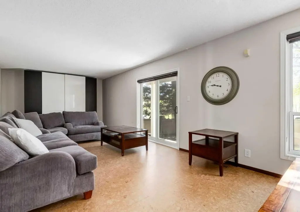 119 Prominence Heights SW Calgary AB T3H2Z6