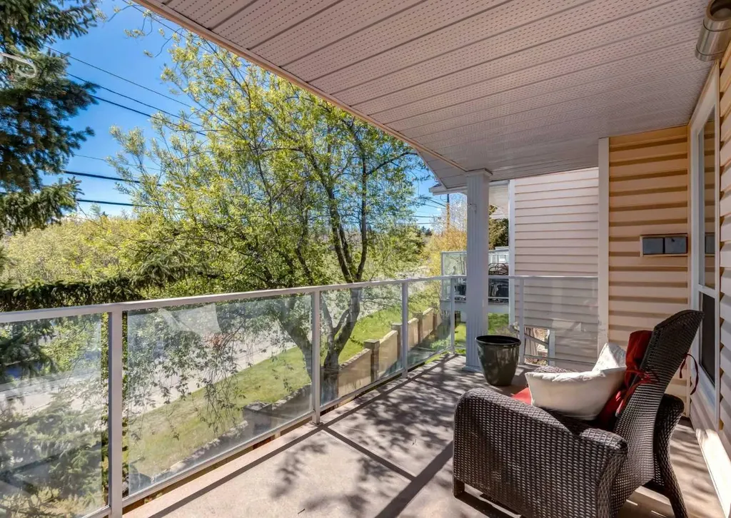 119 Prominence Heights SW Calgary AB T3H2Z6