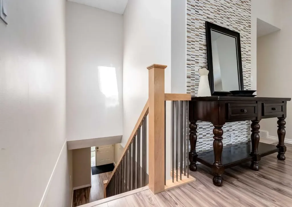 119 Prominence Heights SW Calgary AB T3H2Z6