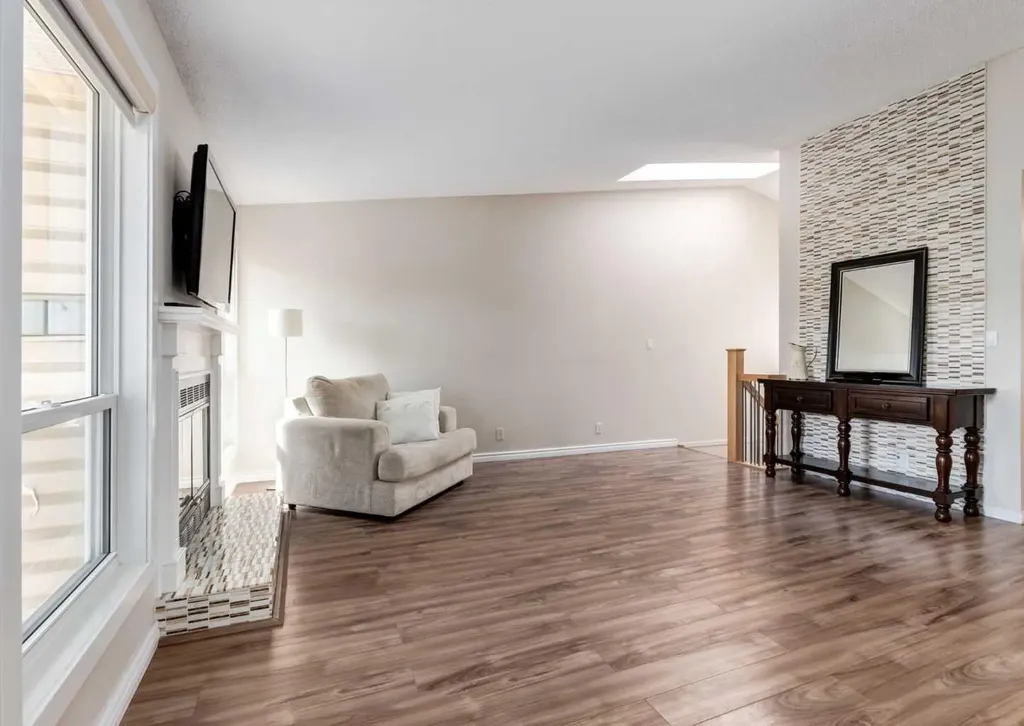 119 Prominence Heights SW Calgary AB T3H2Z6