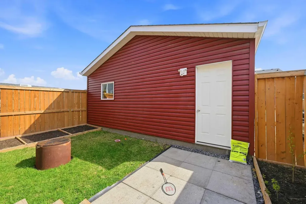 4065 Cornerstone Boulevard NE Calgary AB T3N 2A5