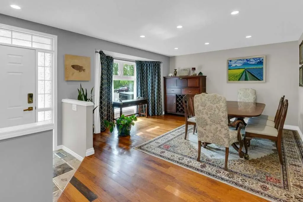 42 River Rock Green SE Calgary AB T2C 4C2