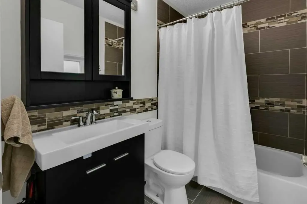 42 River Rock Green SE Calgary AB T2C 4C2