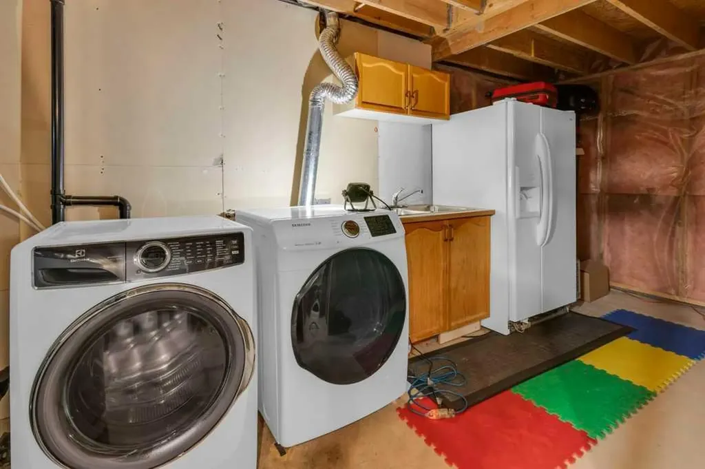 42 River Rock Green SE Calgary AB T2C 4C2