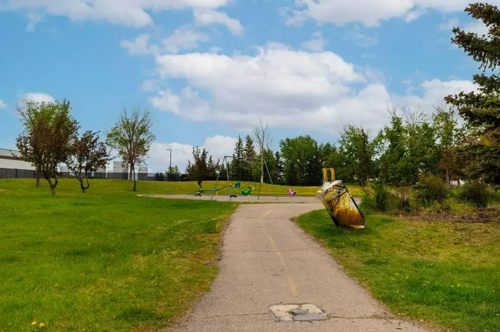 42 River Rock Green SE Calgary AB T2C 4C2