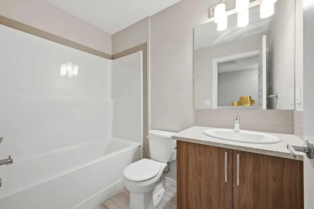 7451 Falconridge Boulevard NE Calgary AB T3J0Z8