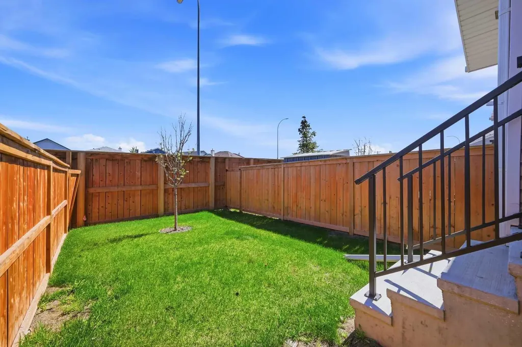 7451 Falconridge Boulevard NE Calgary AB T3J0Z8