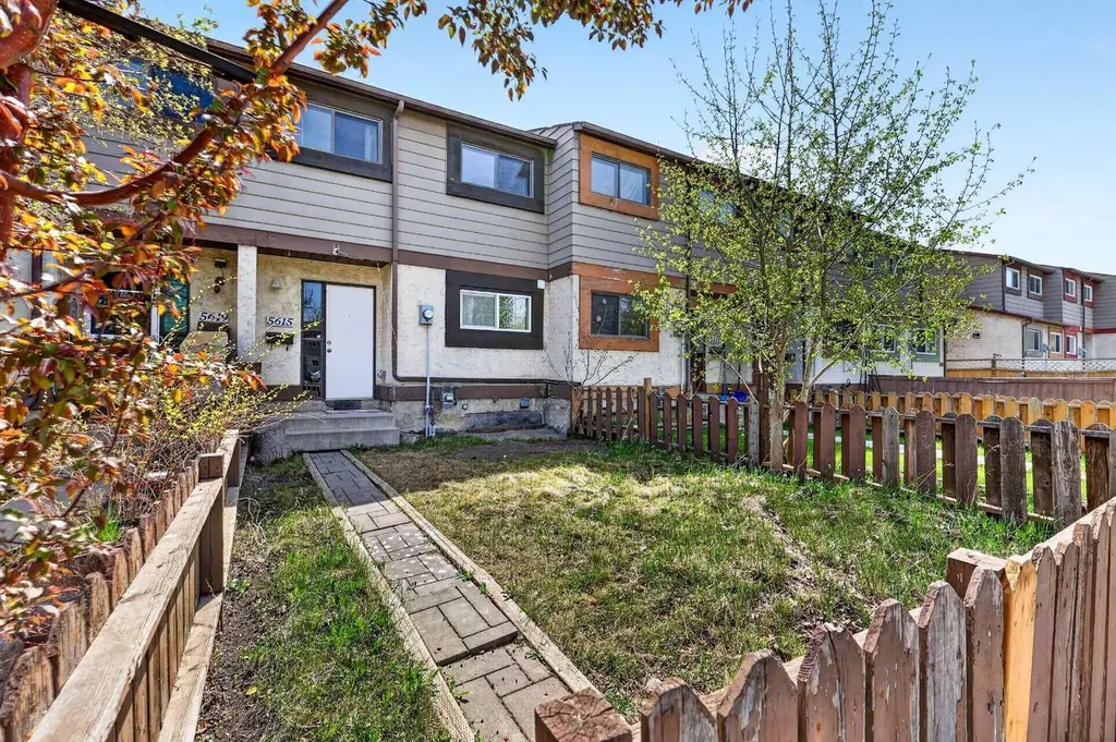 5615 1 Avenue SE Calgary AB T2A 5Z6
