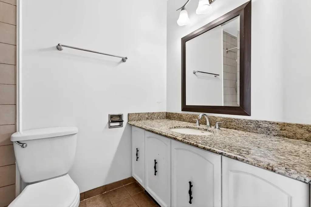 5615 1 Avenue SE Calgary AB T2A 5Z6