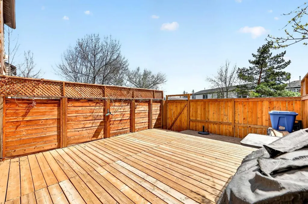 5615 1 Avenue SE Calgary AB T2A 5Z6