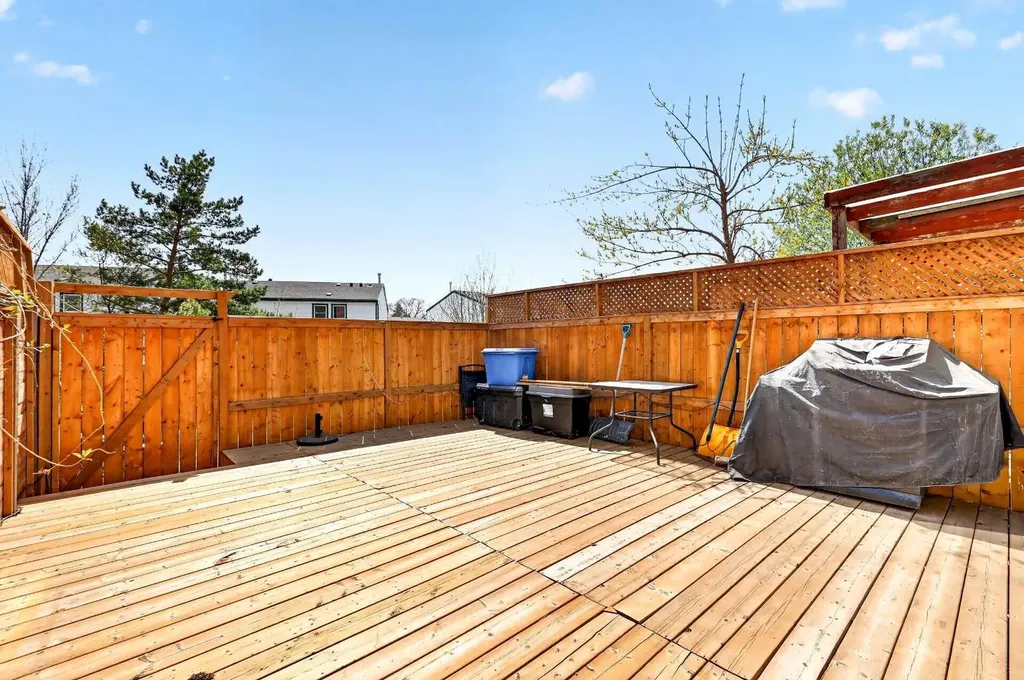 5615 1 Avenue SE Calgary AB T2A 5Z6