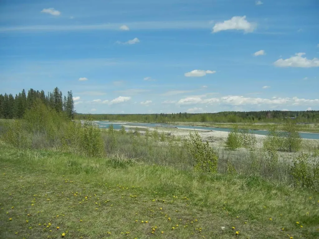 200 4 Avenue SW Sundre AB T0M 1X0