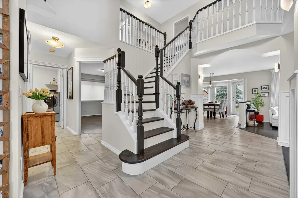 217 Mountain Park Drive SE Calgary AB T2Z 2L2