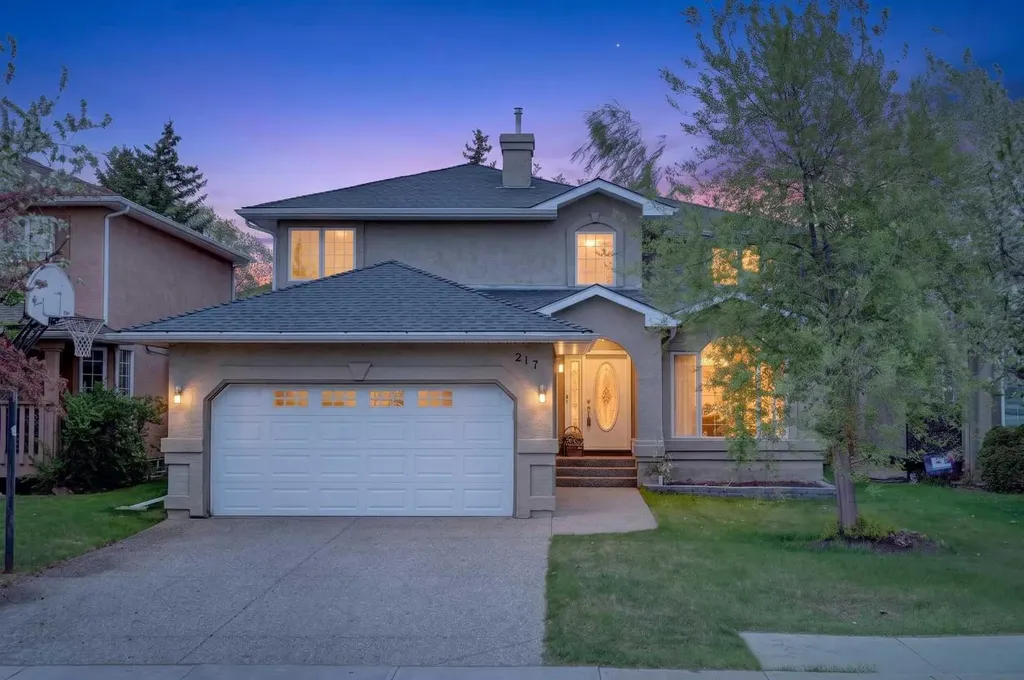 217 Mountain Park Drive SE Calgary AB T2Z 2L2
